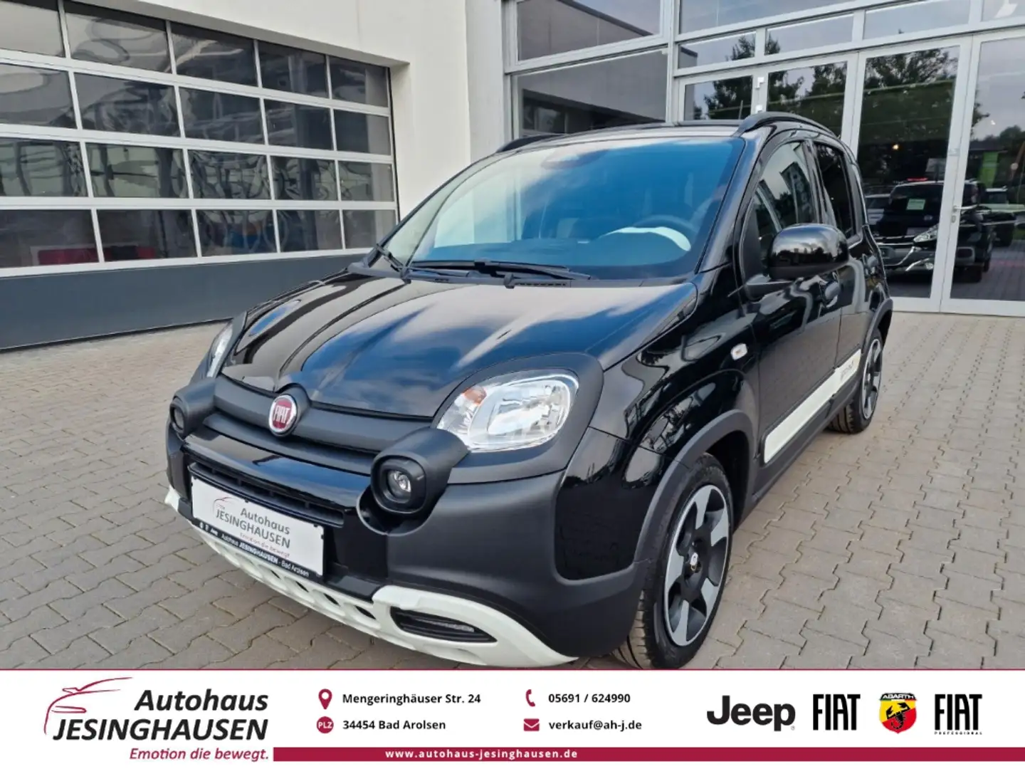 Fiat New Panda Cross Hybrid CarPlay DAB PDC Apple CarPlay Android Negru - 1