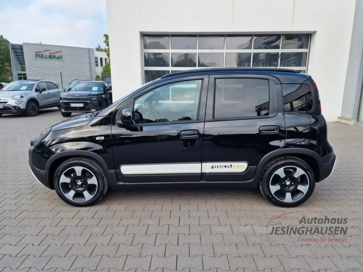 Fiat New Panda Cross Hybrid CarPlay DAB PDC Apple CarPlay Android Negru - 2
