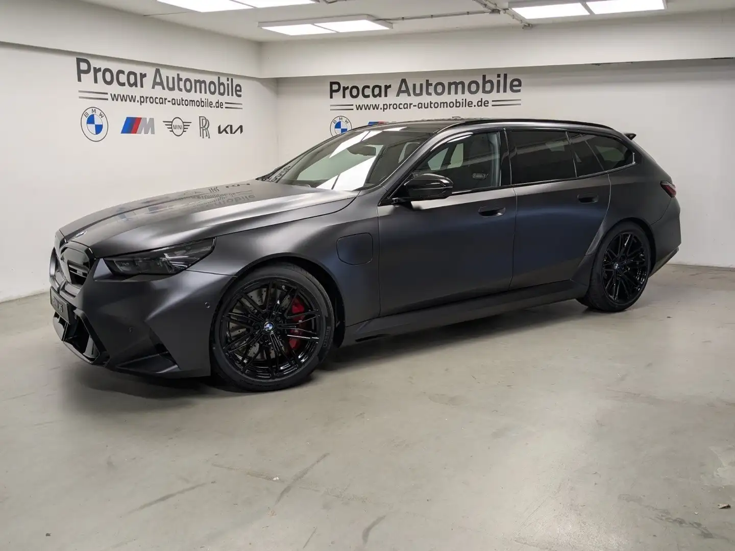 BMW M5 Touring 0,5%Versteu. DA Prof PA Prof Pano Carbon C Grau - 2
