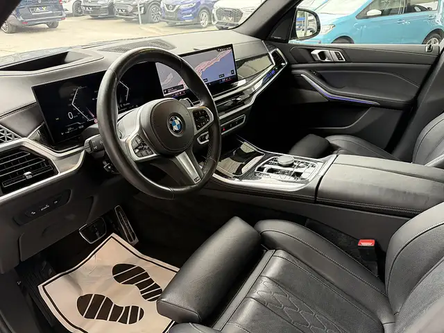 BMW X5 xDrive M-Sport 30d Luftfahrwerk Ansicht 20