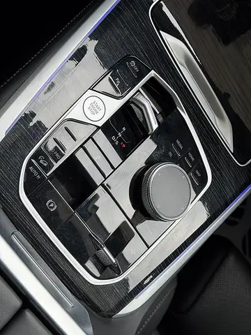 BMW X5 xDrive M-Sport 30d Luftfahrwerk Ansicht 44