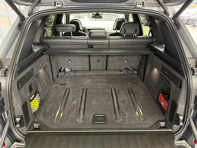 BMW X5 xDrive M-Sport 30d Luftfahrwerk Ansicht 32