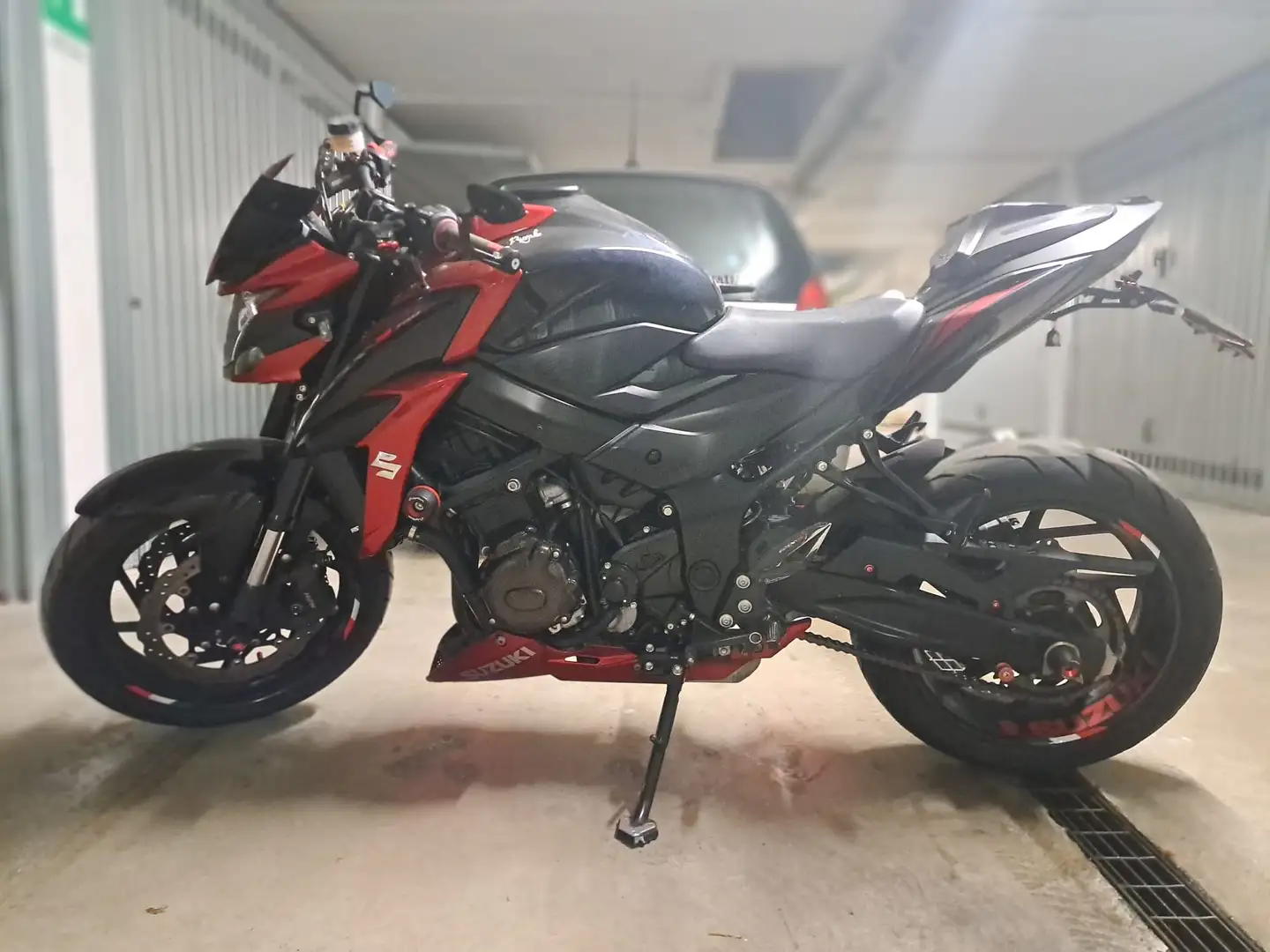 Suzuki GSX-S 750 - 2