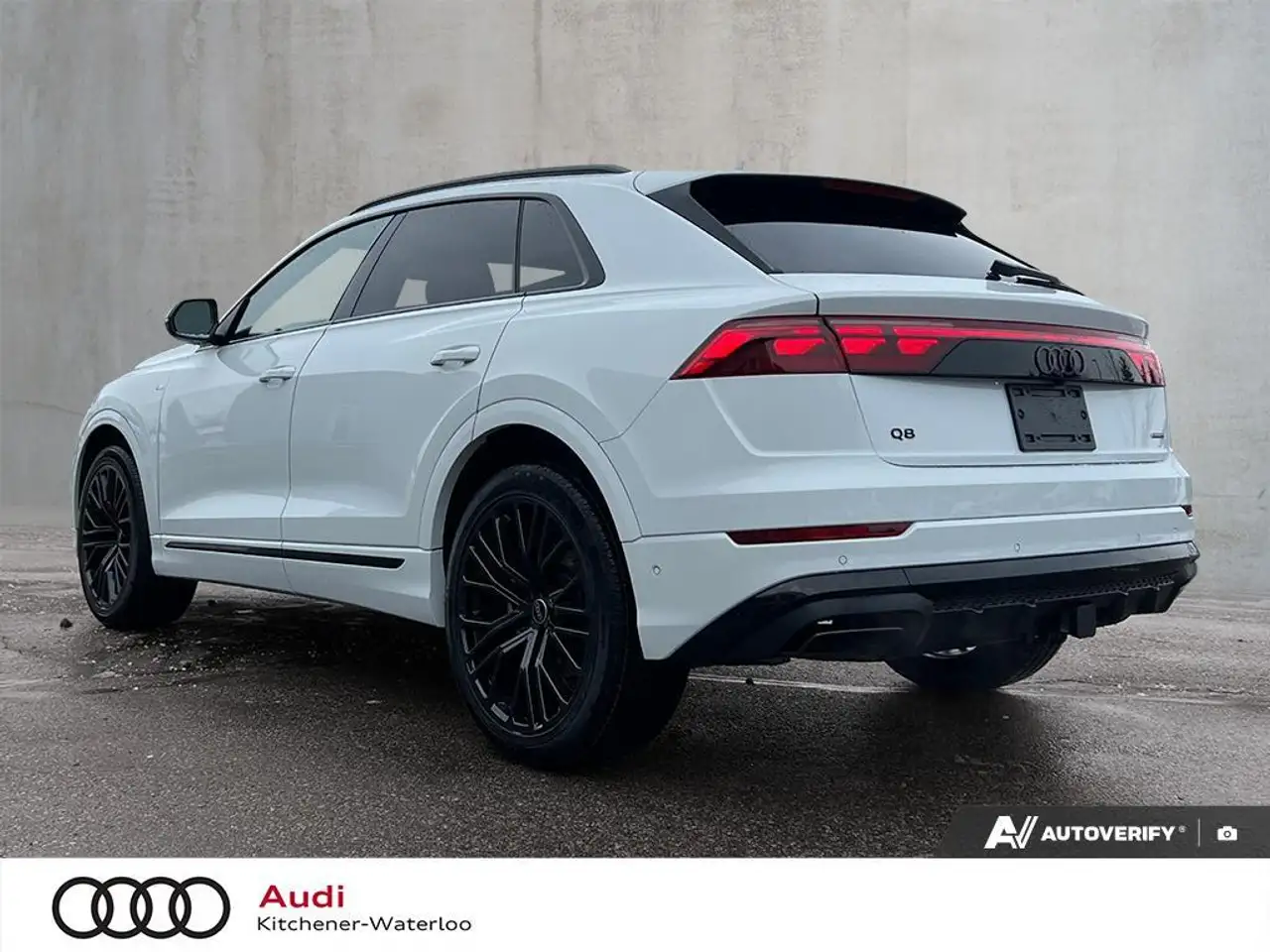 Audi Q8 снимка Audi Q8