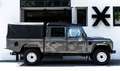 Land Rover Defender TD4 130 CREW CAB ***LIKE NEW / VAT REFUNDABLE*** Gris - thumbnail 3