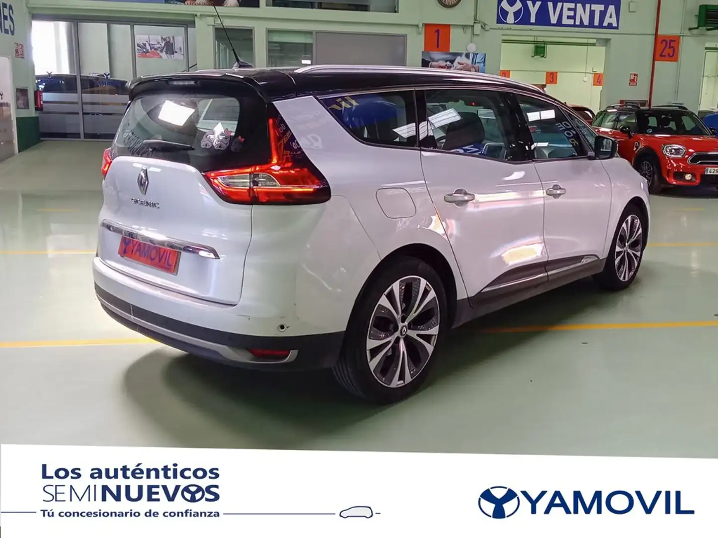 Renault Grand Scenic 1.2 TCe Zen 96kW Gris - 2