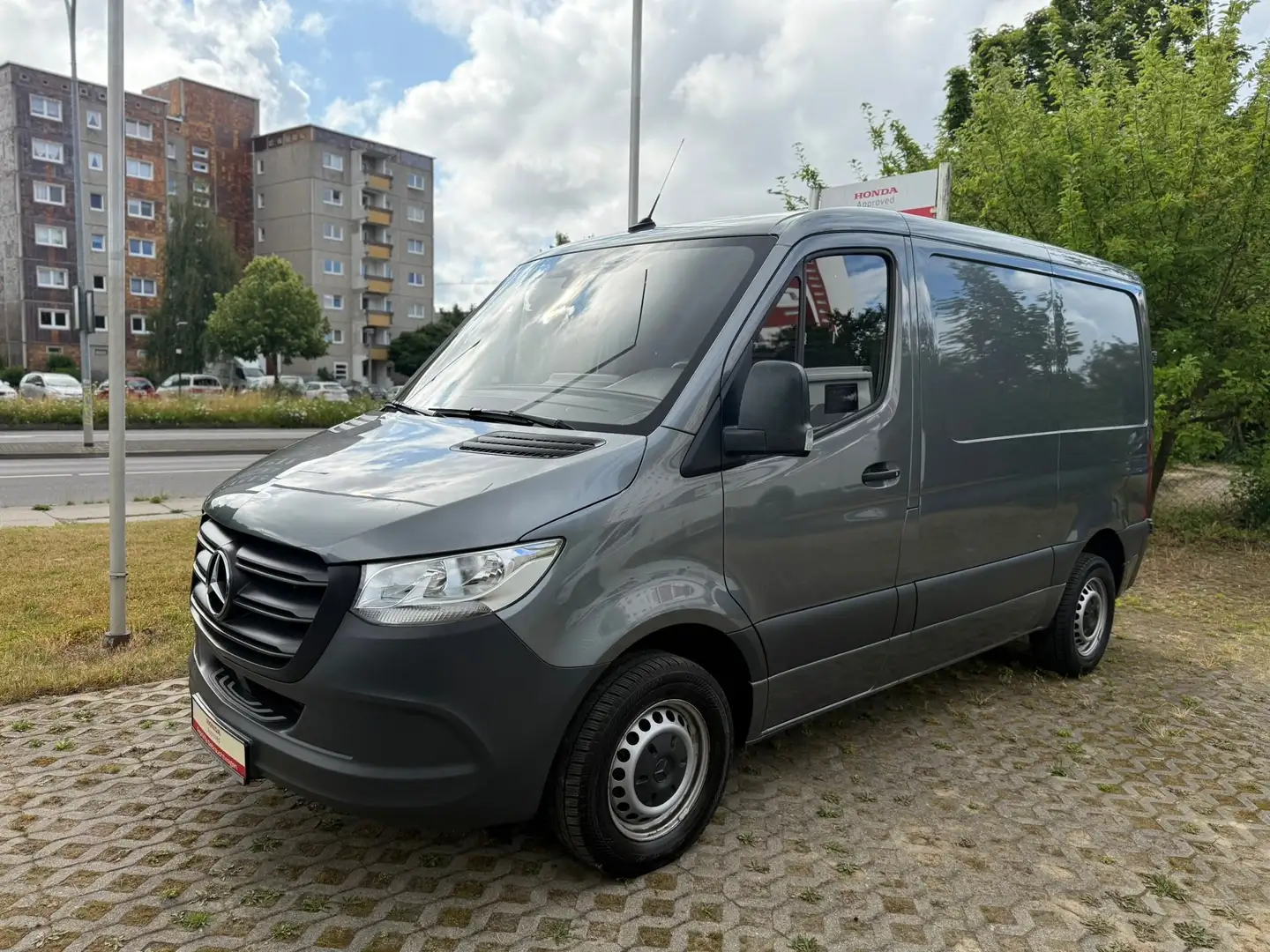 Mercedes-Benz Sprinter 211 CDI Sprinter Kompakt VA Navi Cam Grau - 1