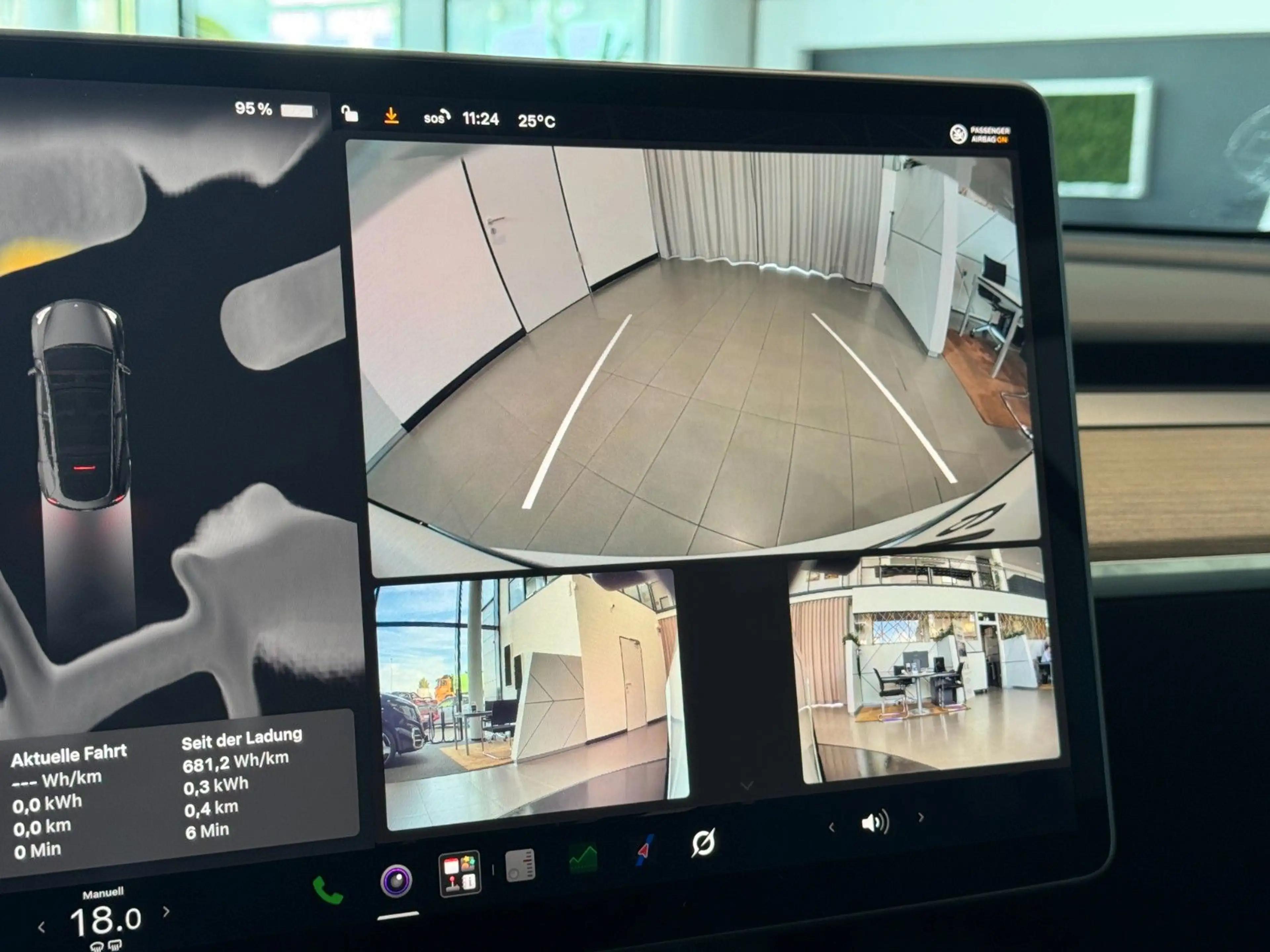 Tesla Model Y AWD Long Range Dual Motor Pano AHK 20" — photo 24