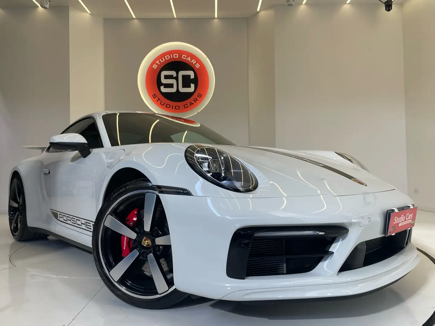 Porsche 992 911 Coupe 3.0 Carrera S auto Bianco - 2