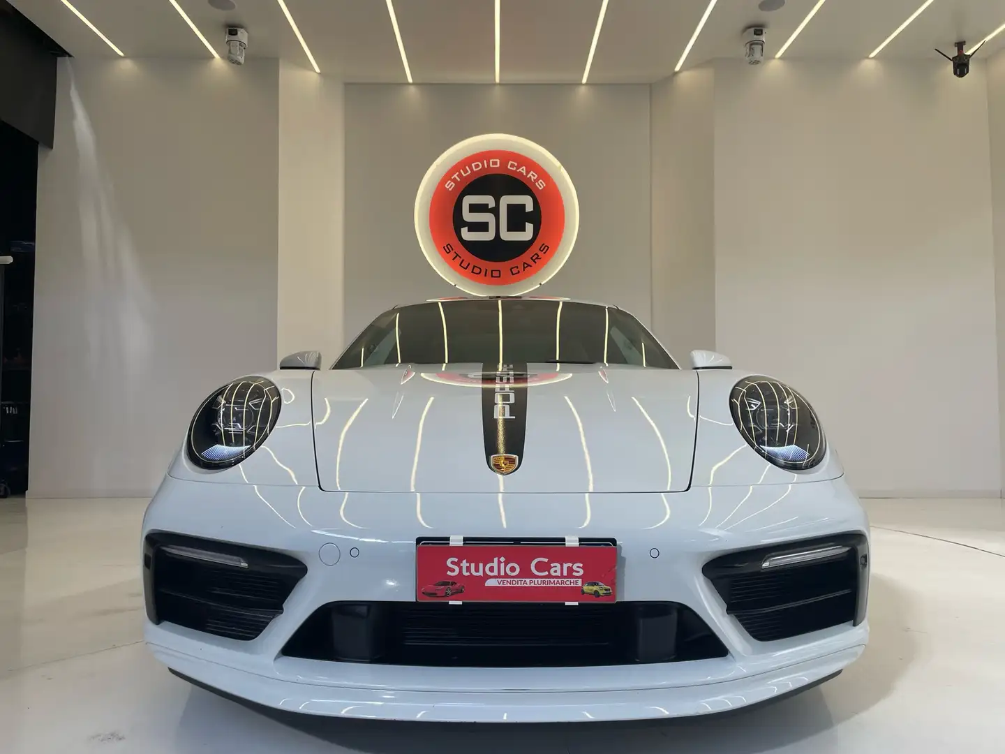 Porsche 992 911 Coupe 3.0 Carrera S auto Bianco - 1