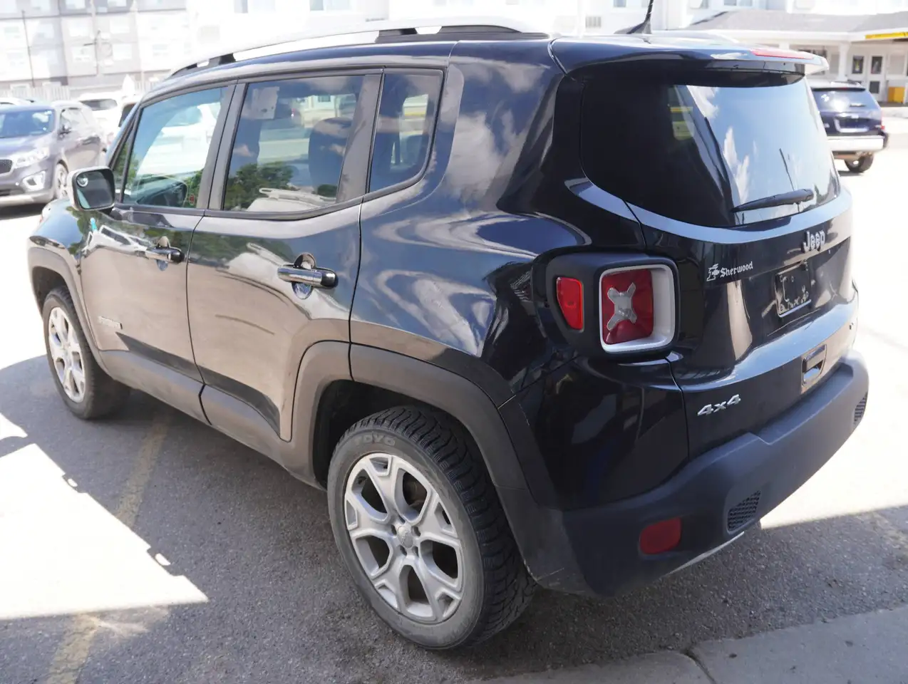Jeep Renegade снимка Jeep Renegade