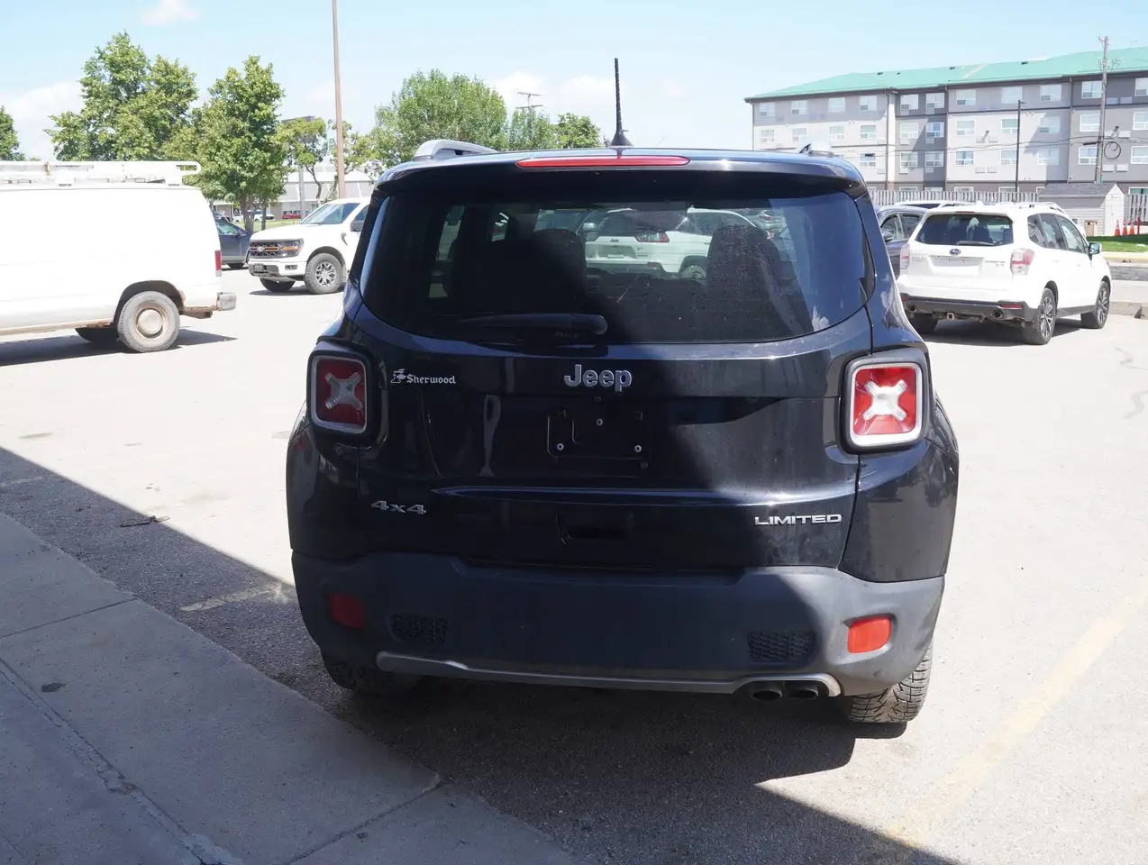Jeep Renegade снимка Jeep Renegade