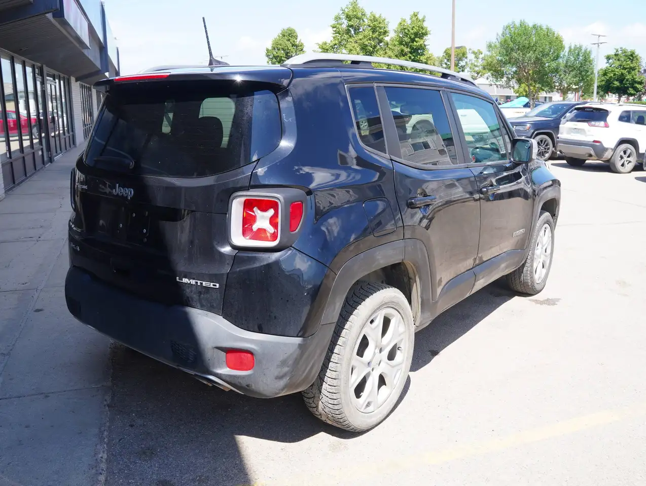 Jeep Renegade снимка Jeep Renegade