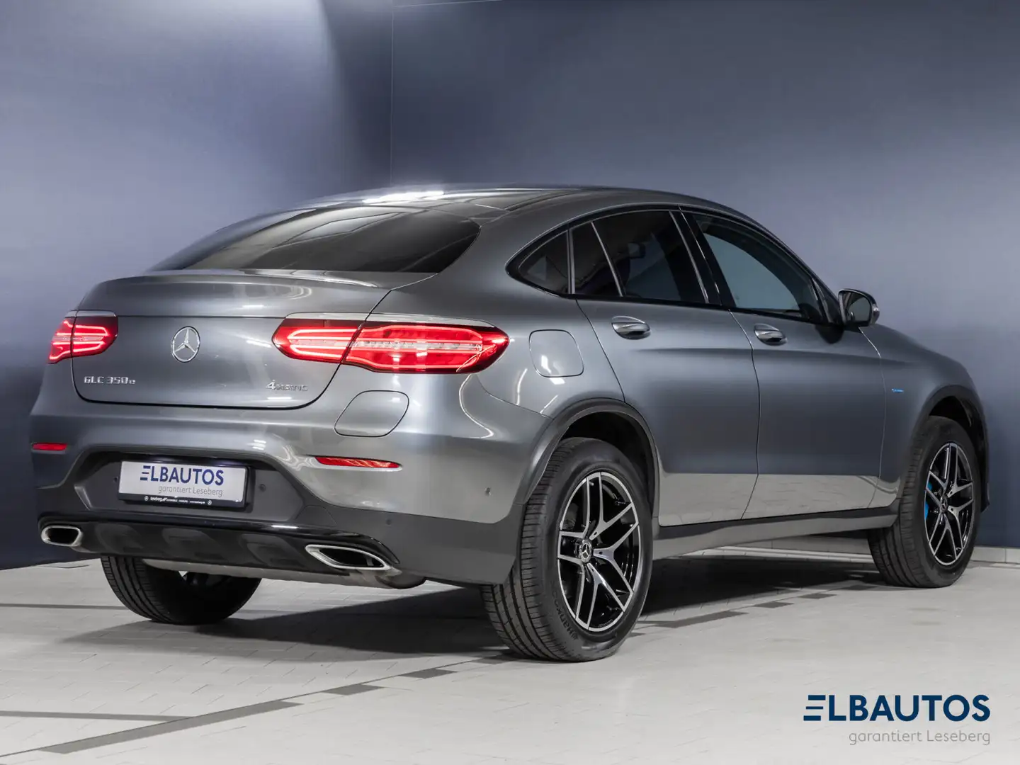 Mercedes-Benz GLC 350 GLC 350 e 4M Coupé AMG LED/ Schiebedach/ Kamera/ Grau - 2