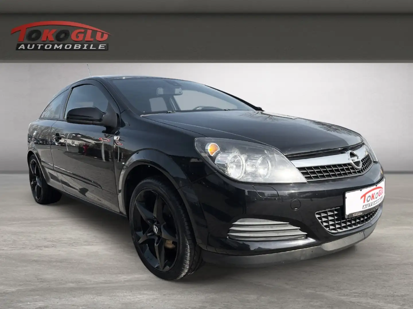 Opel Astra H GTC Sport 1.8 Navi Klimaautom Temp PDC Regensens Schwarz - 1