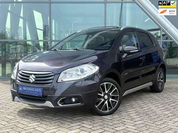 1.6 High Executive 120pk Panoramadak / Camera / Tr