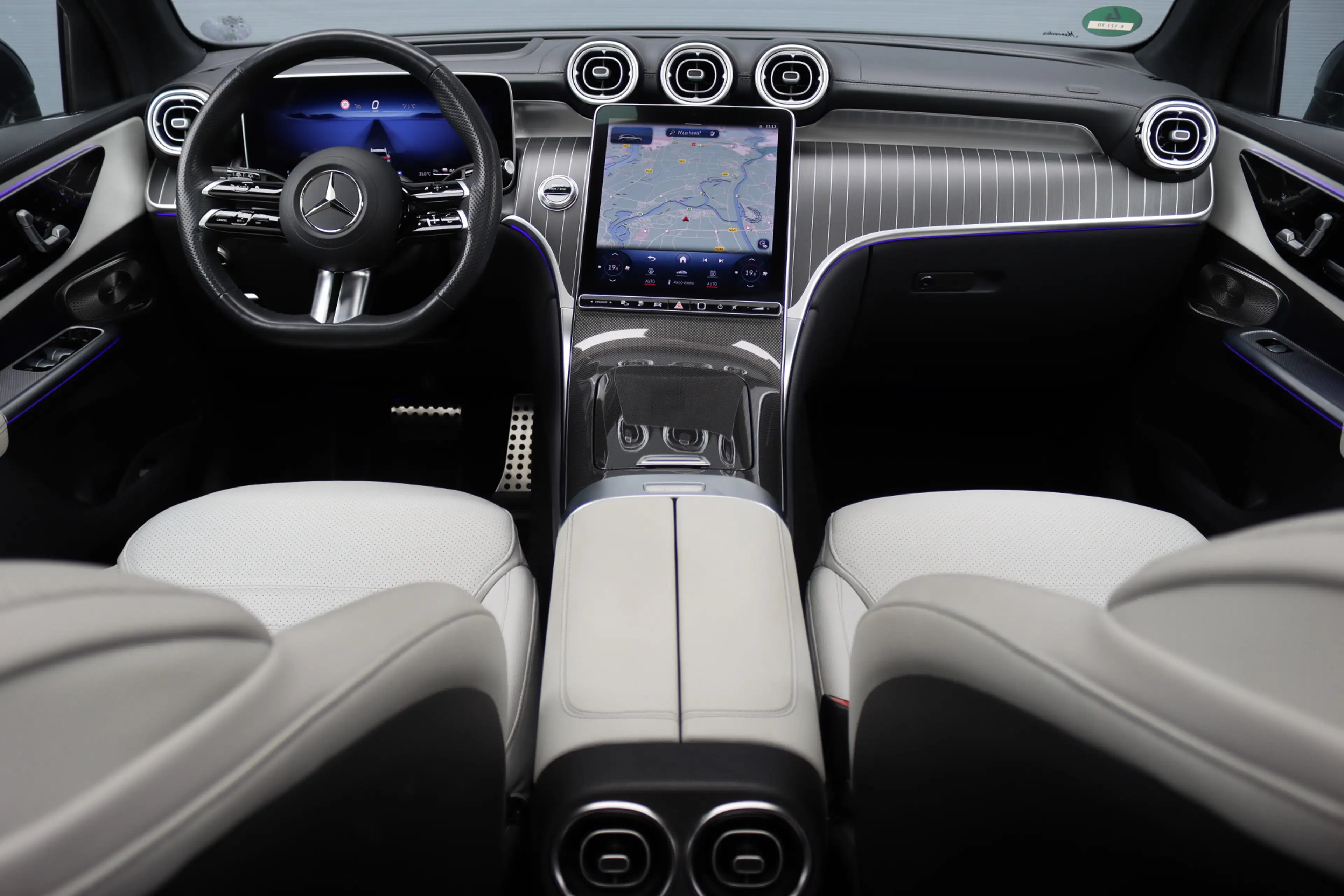 Mercedes-Benz GLC 400 400e 4MATIC AMG Line | Panoramadak | Trekhaak | Me — photo 2