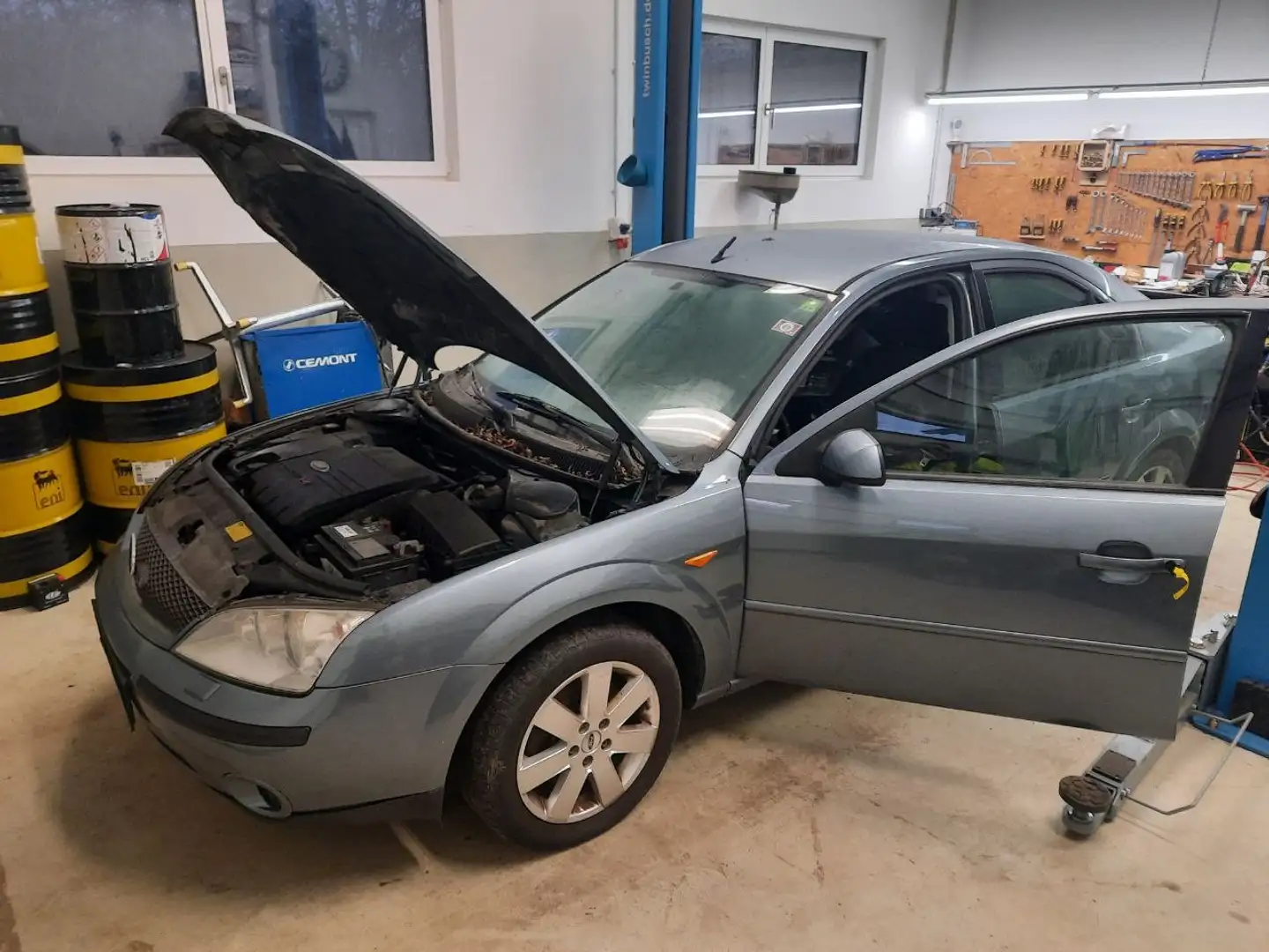 Ford Mondeo Ambiente 1,8 - 1