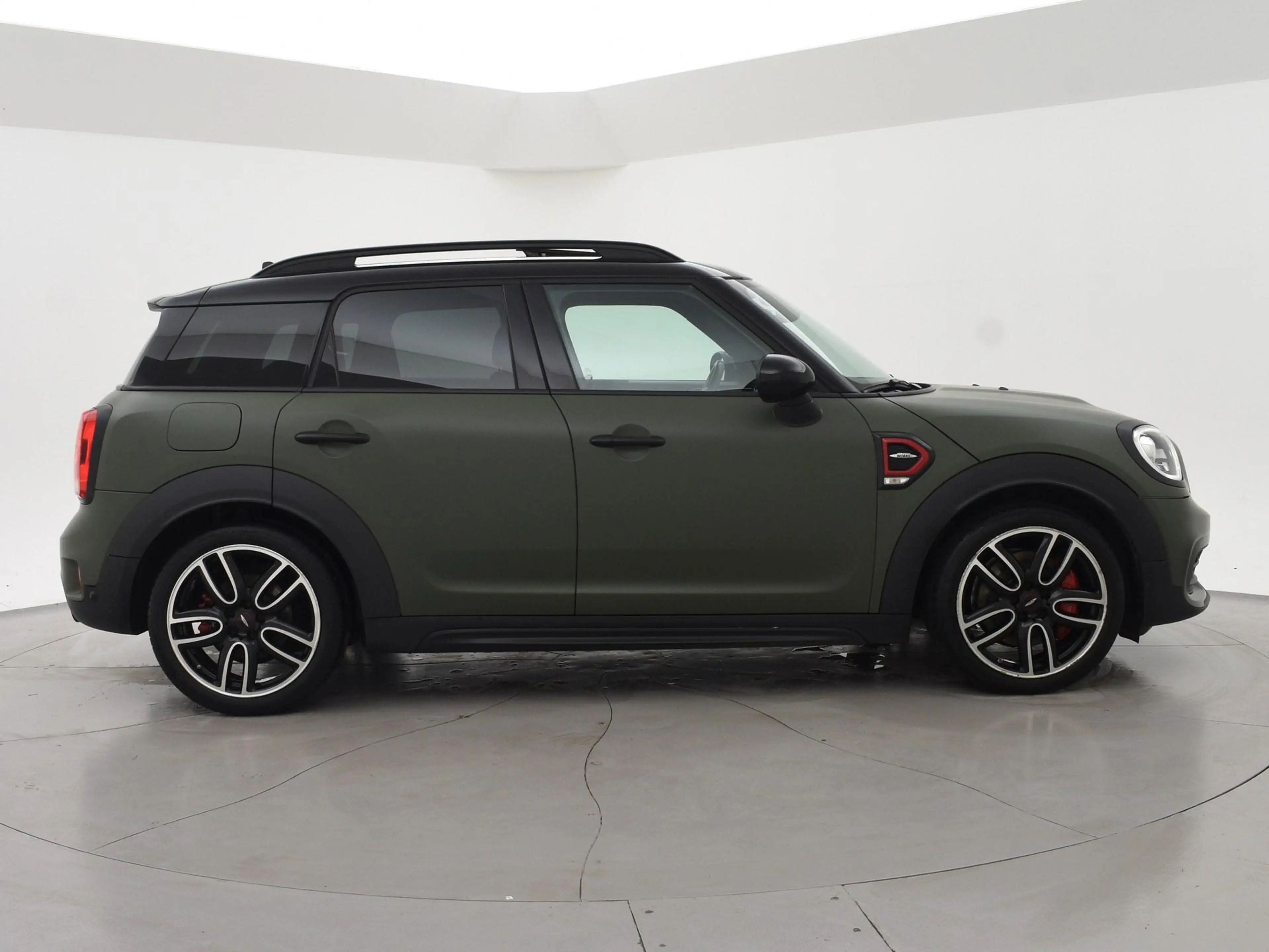 MINI John Cooper Works Countryman Mini JCW 2.0 231 PK ALL4 AUT. MAT GROEN + PANORAMA — photo 30