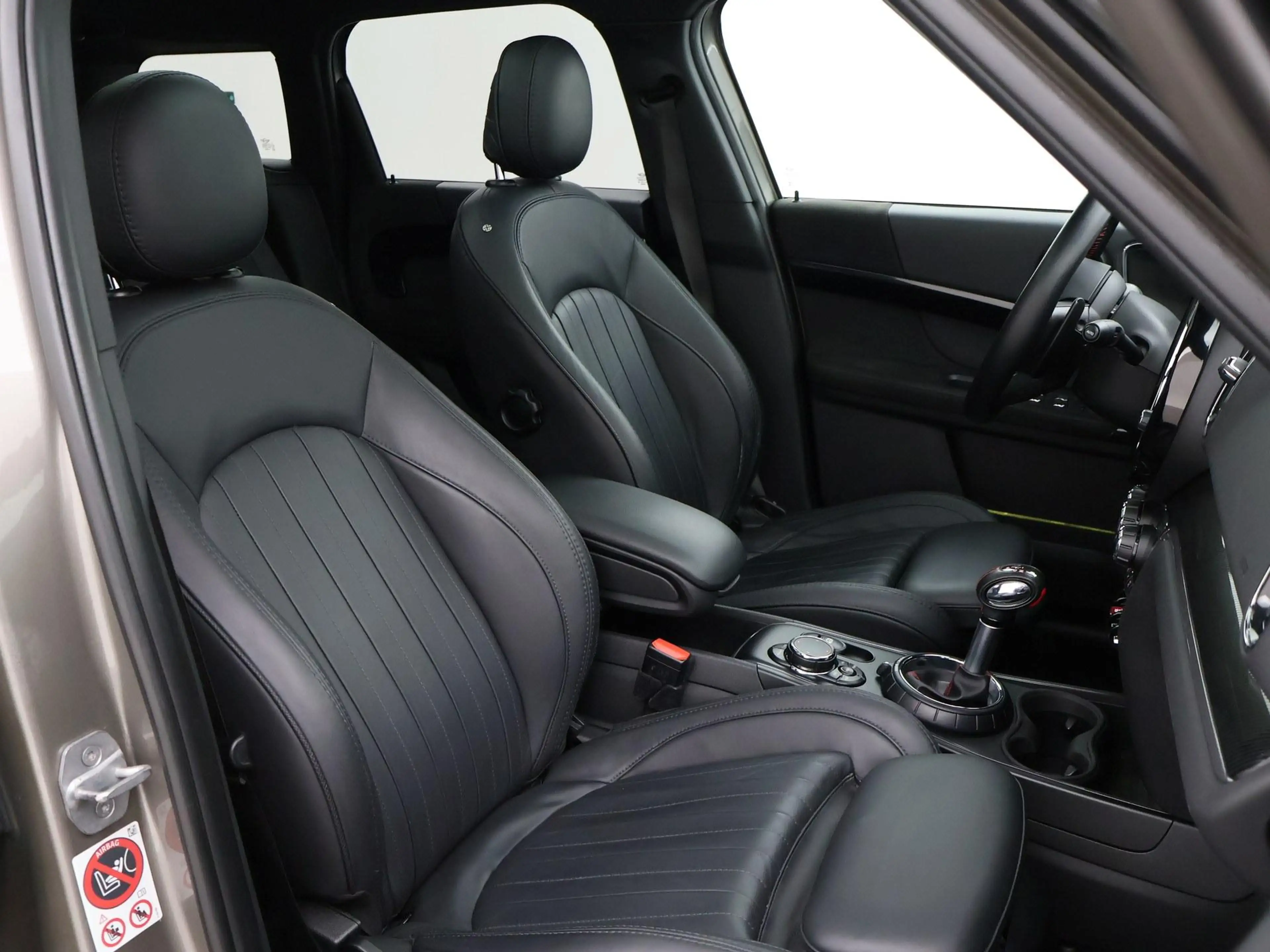 MINI John Cooper Works Countryman Mini JCW 2.0 231 PK ALL4 AUT. MAT GROEN + PANORAMA — photo 4