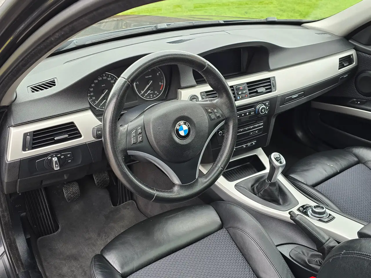 BMW 320 320d xDrive Top – Bild 13