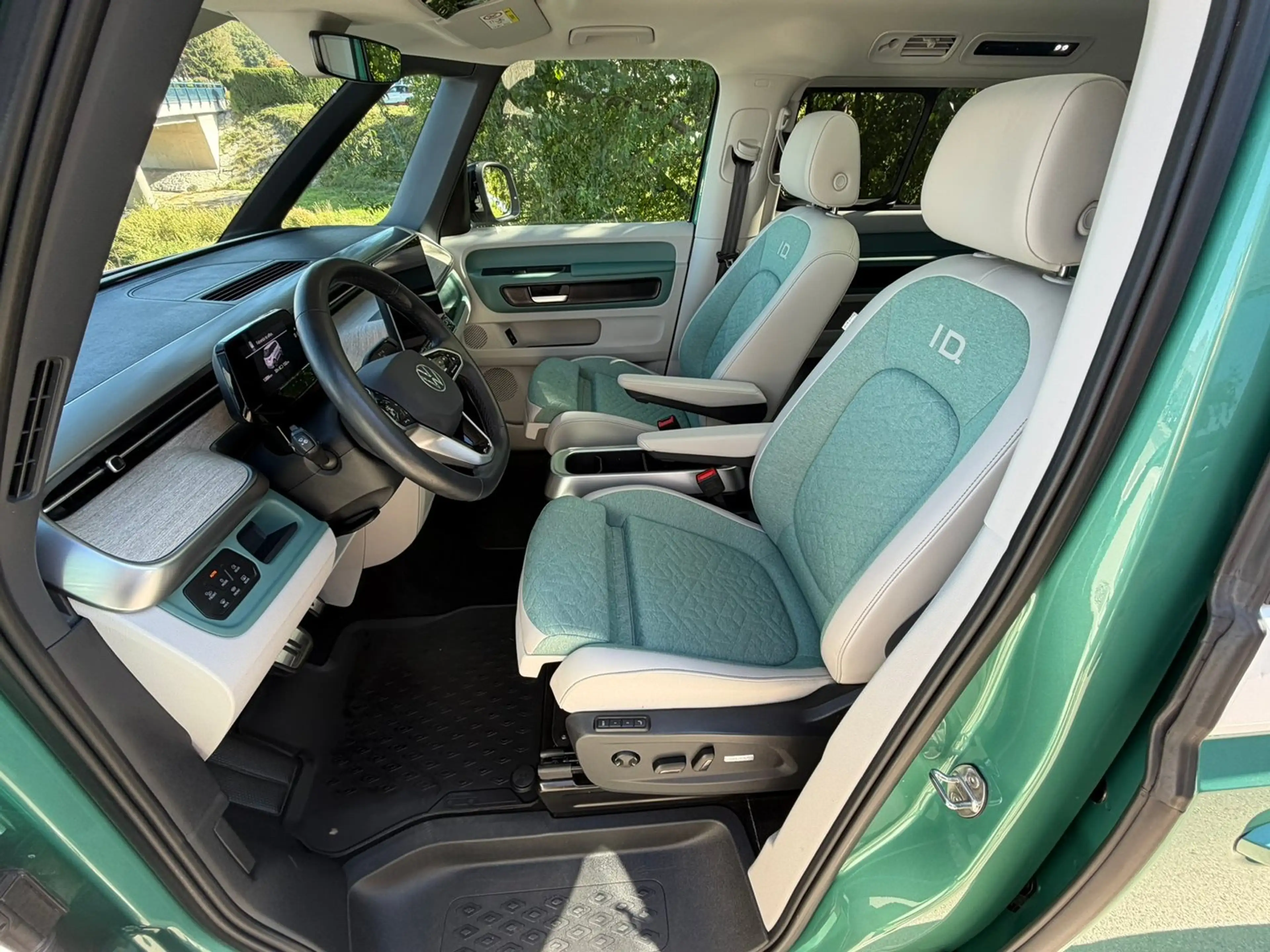 Volkswagen ID. Buzz VW ID. Buzz Pro LR 210 kW — photo 9