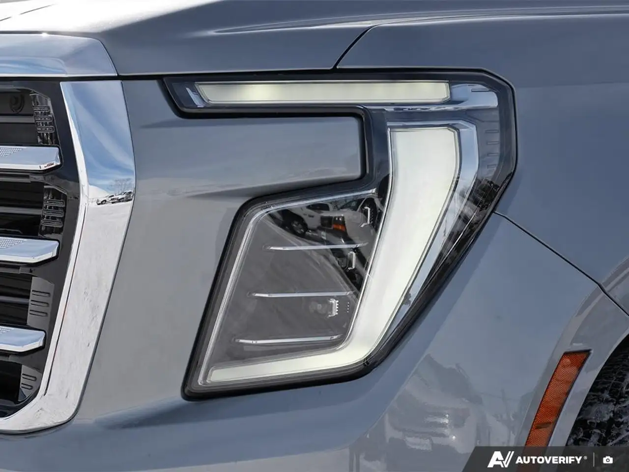 GMC Yukon снимка GMC Yukon