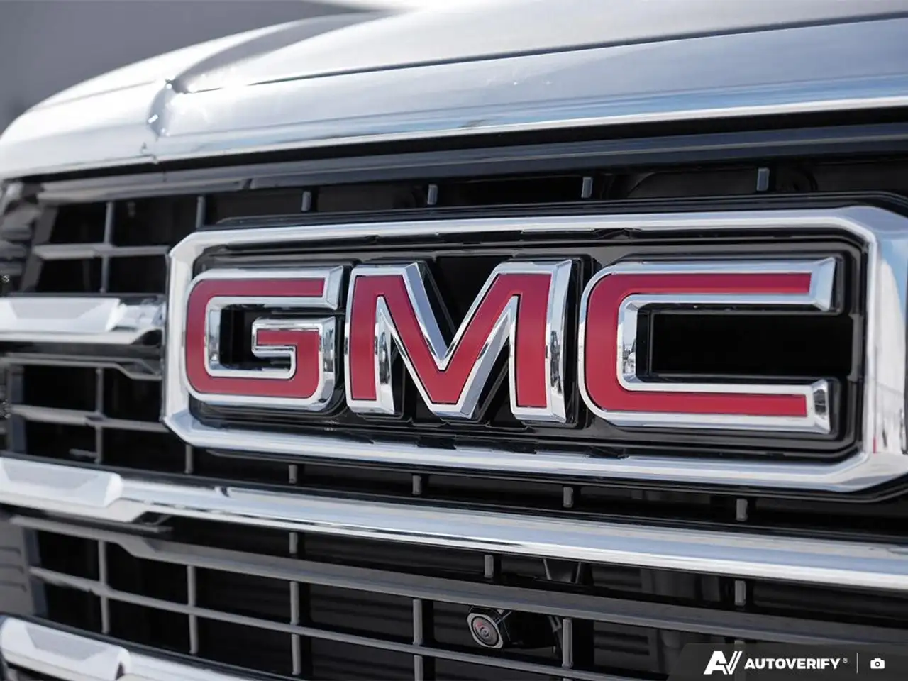 GMC Yukon снимка GMC Yukon