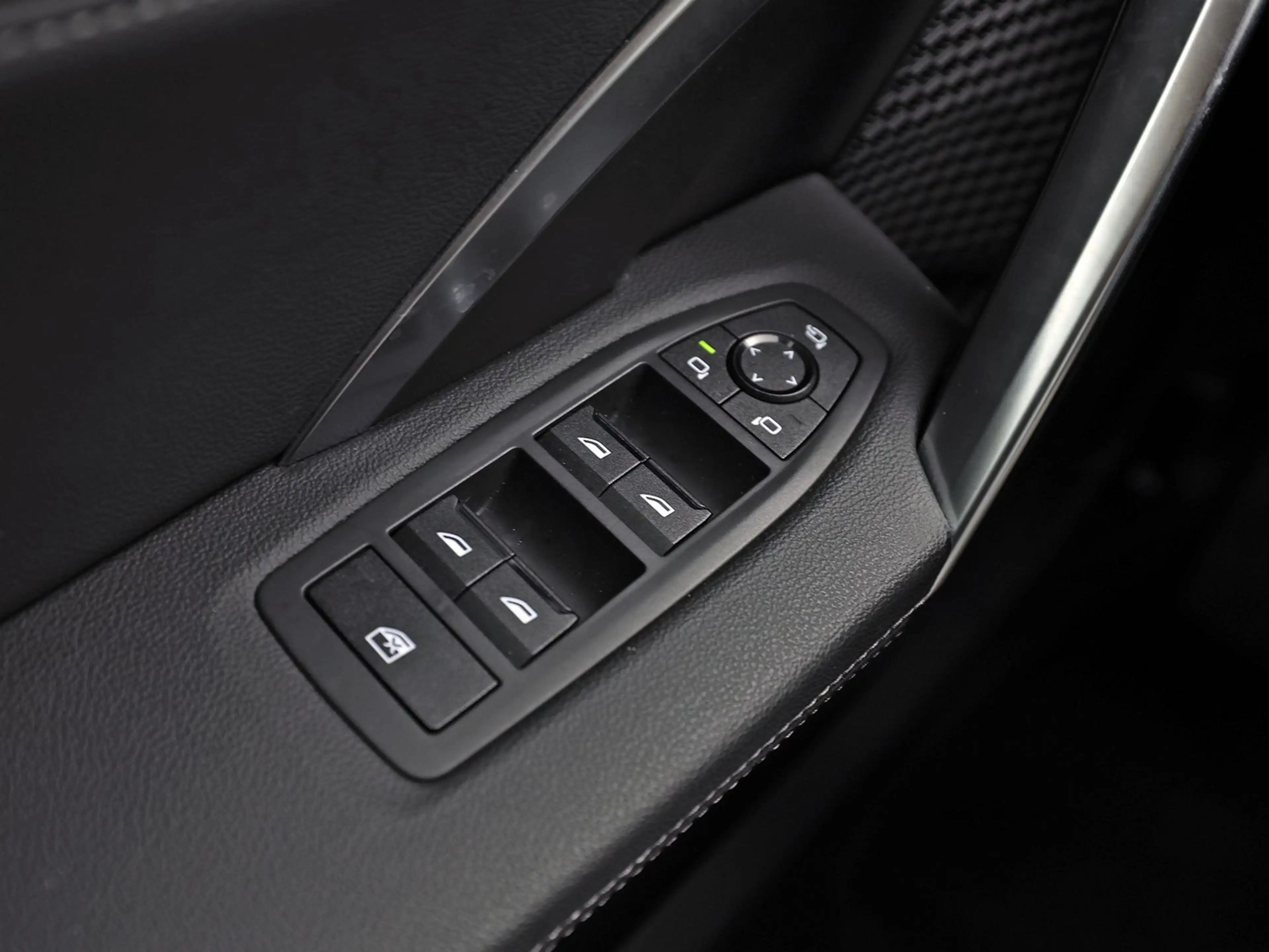 BMW X1 sDrive18i X-Line Automaat (NIEUW MODEL, APPLE CARP — photo 24