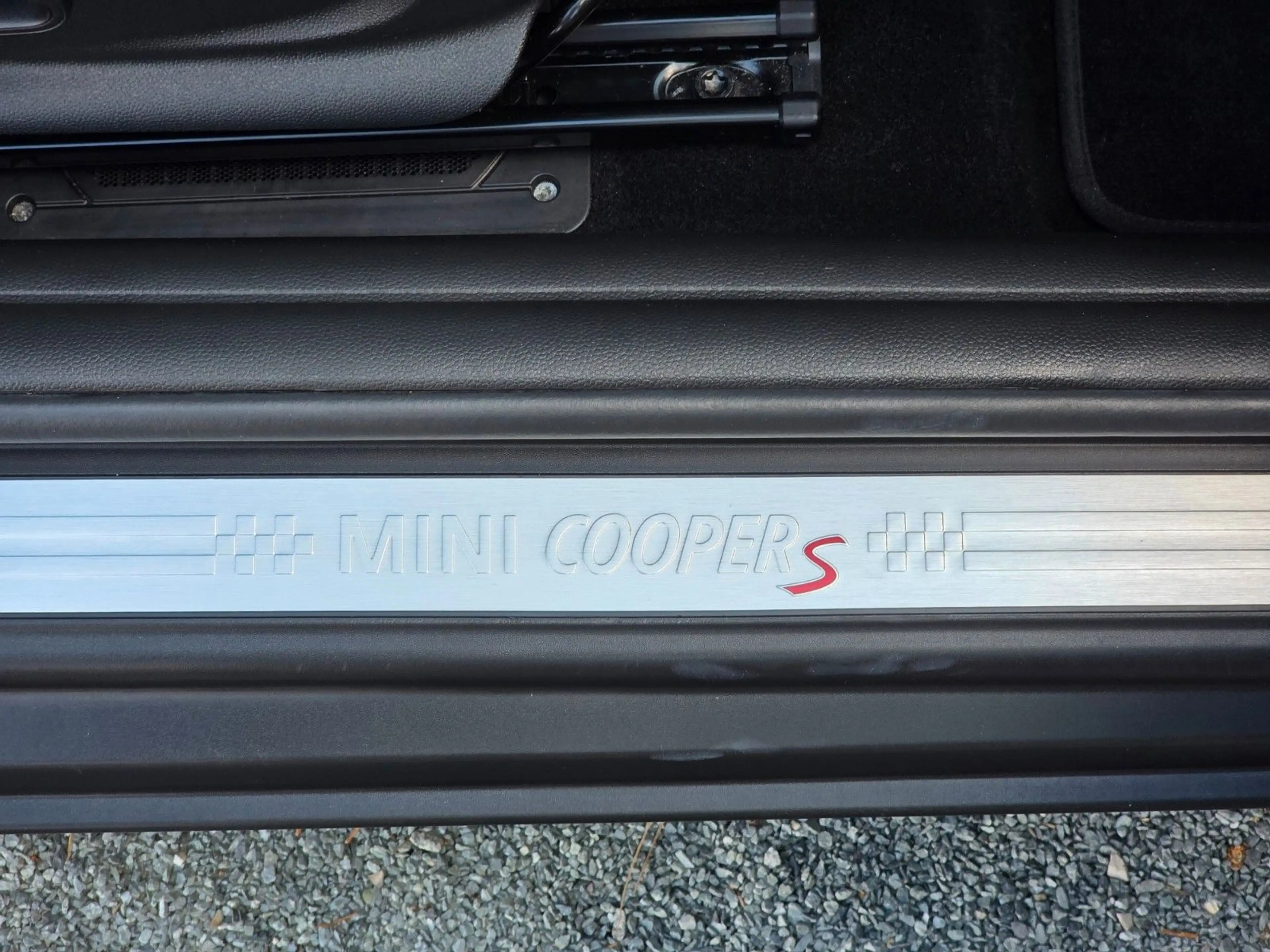 MINI Cooper SD Mini 3-trg. *PDC+Kamera*Navi*SHZ*Schec — photo 25