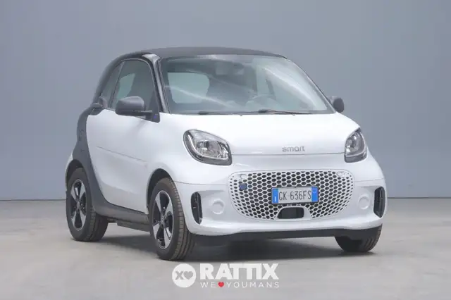 2022 smart Fortwo in White for sale