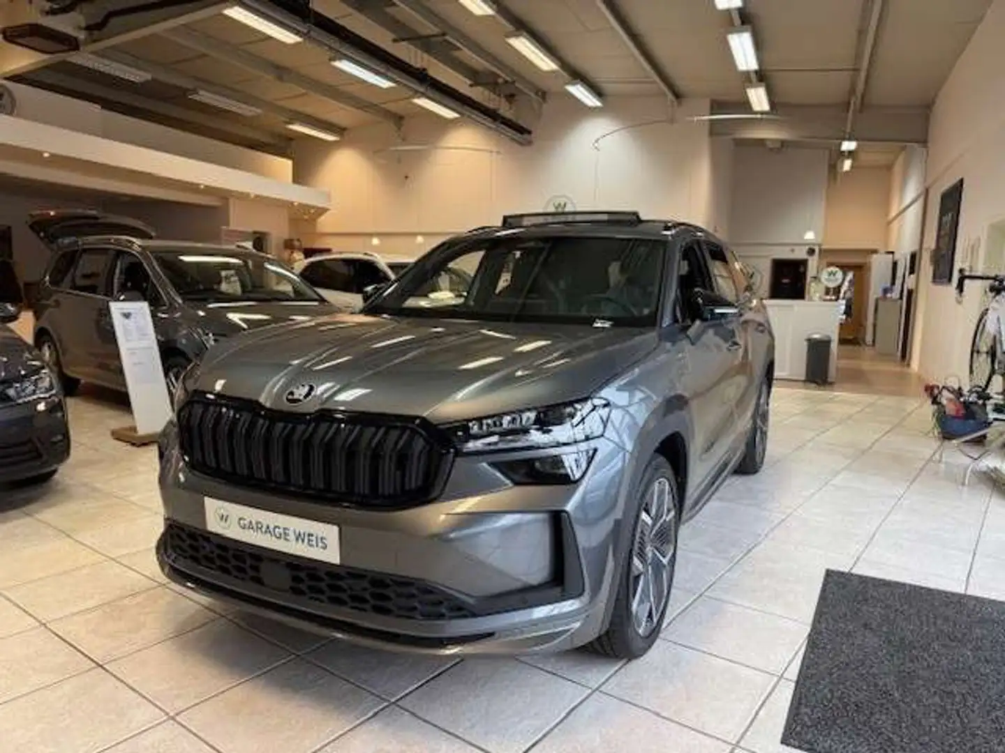 Skoda Kodiaq Sportline 2.0 TDI DSG 4X4 142kW-193CV - Garantie 5 Gris - 1