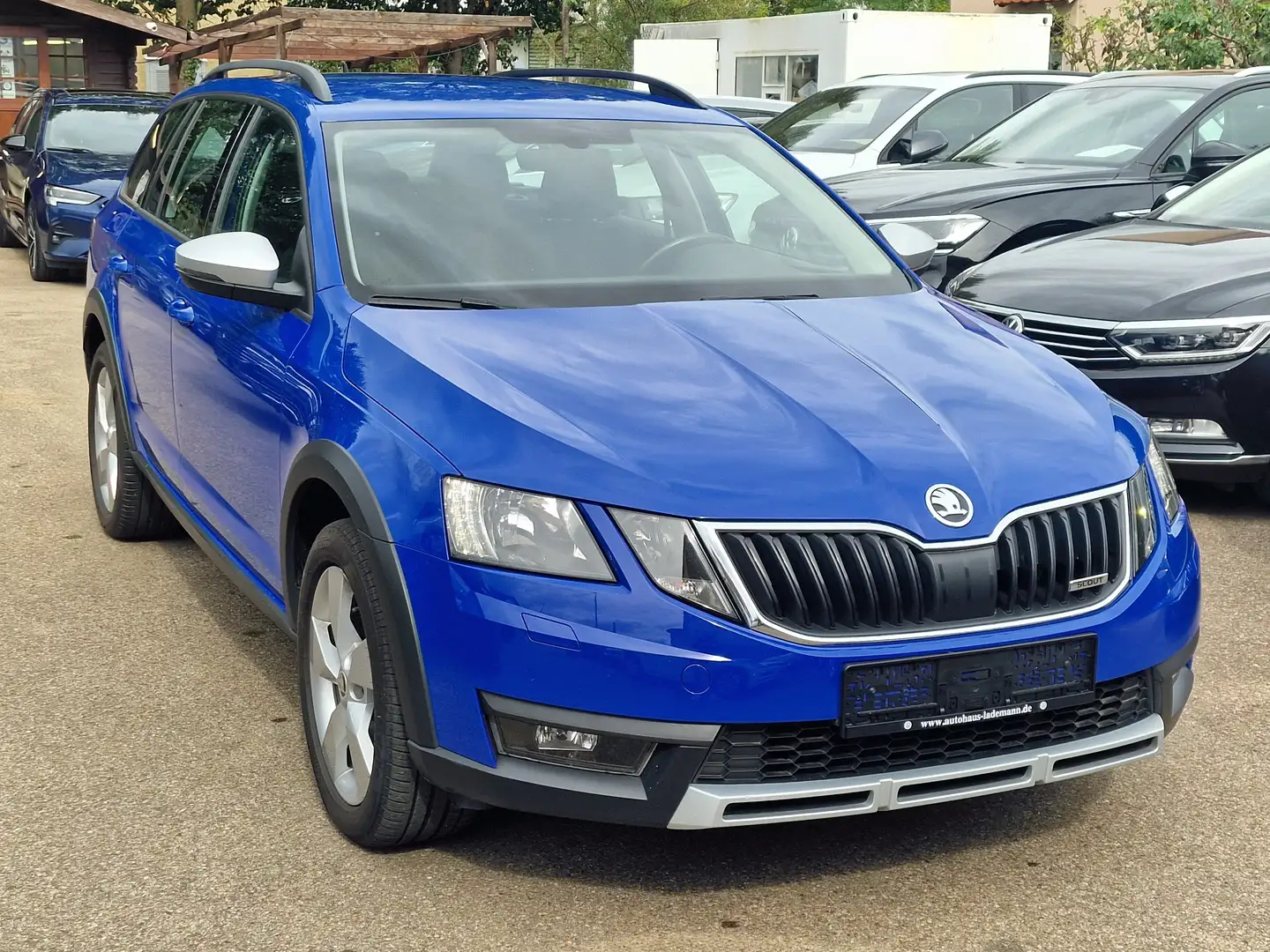 Skoda Octavia Octavia Combi Scout 4x4 DSG *Off-Road Paket*AHK* Azul - 2