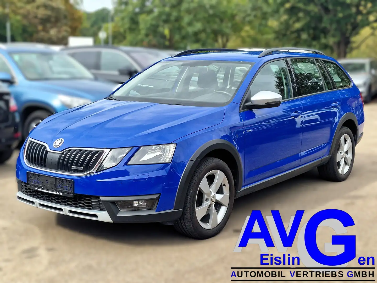 Skoda Octavia Octavia Combi Scout 4x4 DSG *Off-Road Paket*AHK* Azul - 1