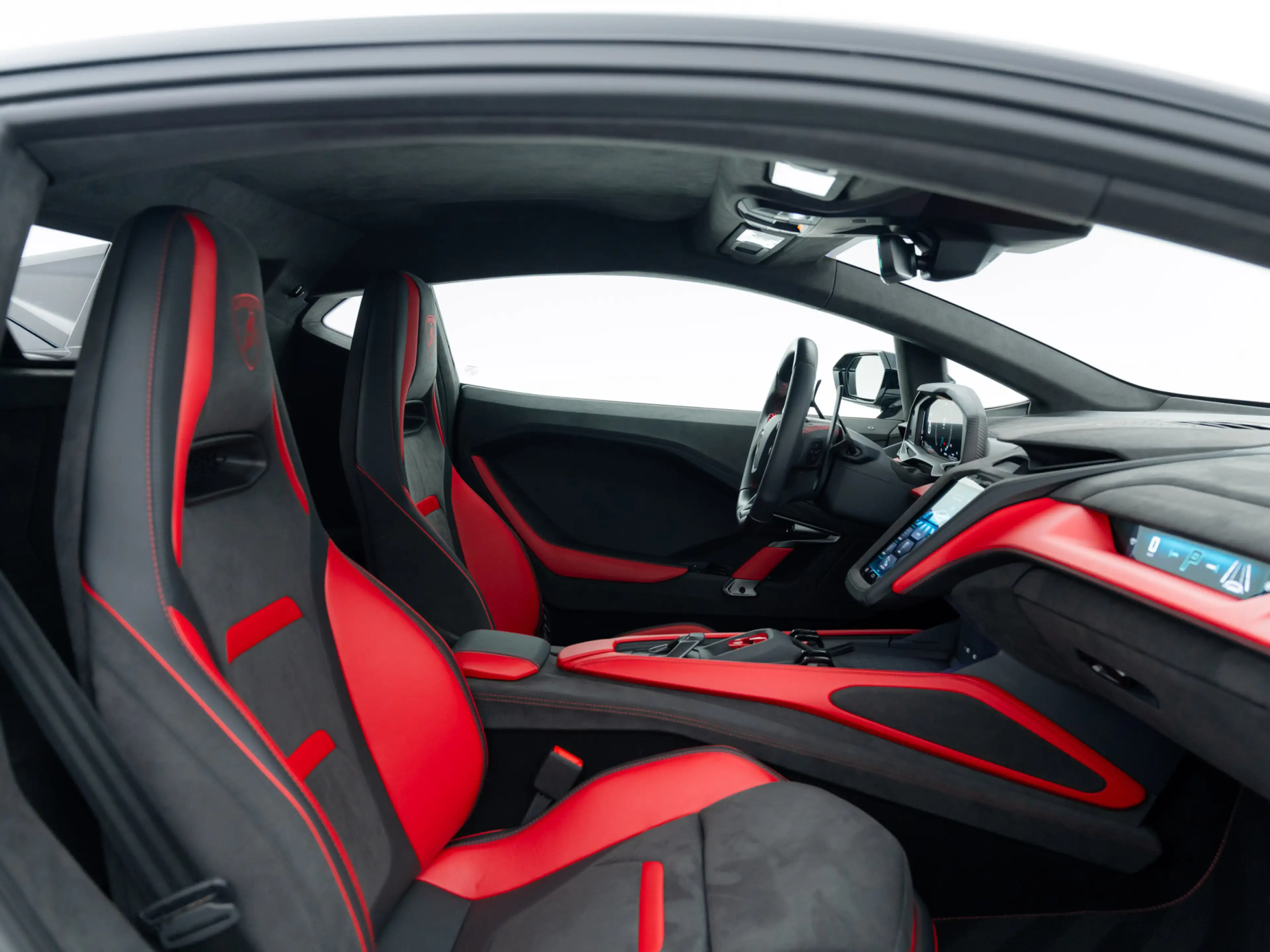 Lamborghini Temerario MY26 | Xpel matt | Comfort seats — photo 8
