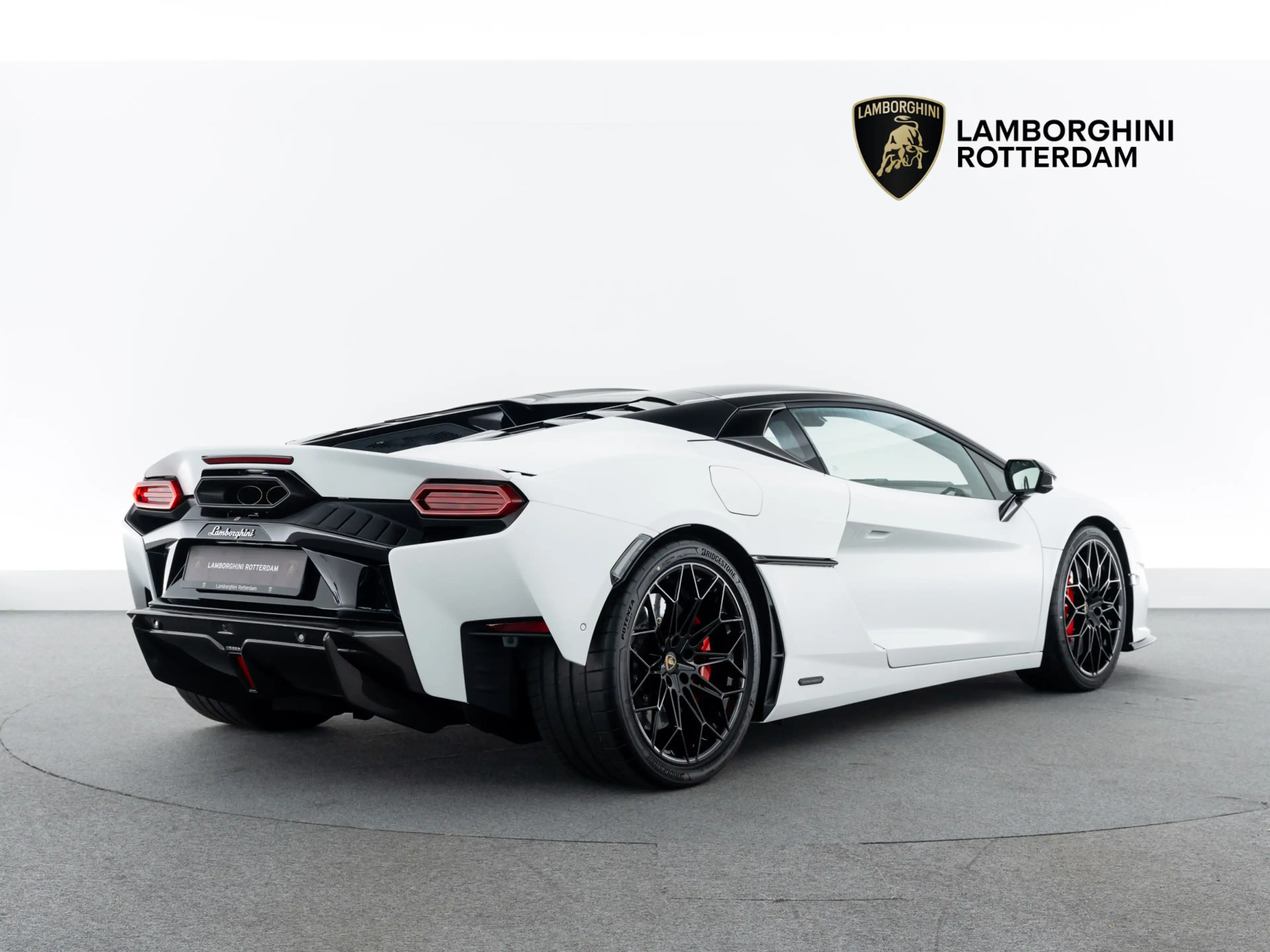 Lamborghini Temerario MY26 | Xpel matt | Comfort seats — photo 3