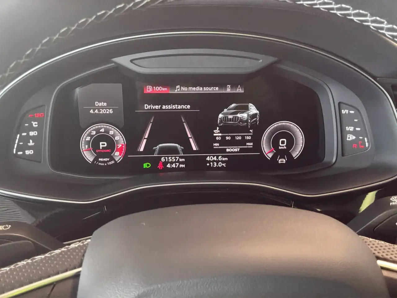 Audi SQ8 снимка Audi SQ8