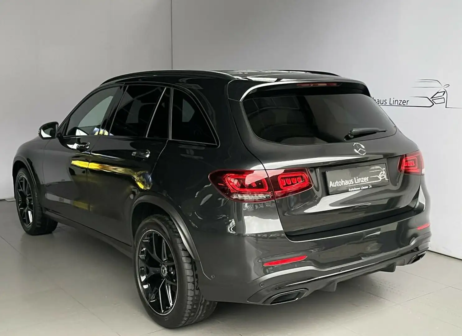 Mercedes-Benz GLC 220 d 4x4 AMG *ACC*AHK*KeyGo*CAM*AmbienteB*20''* Grau - 2