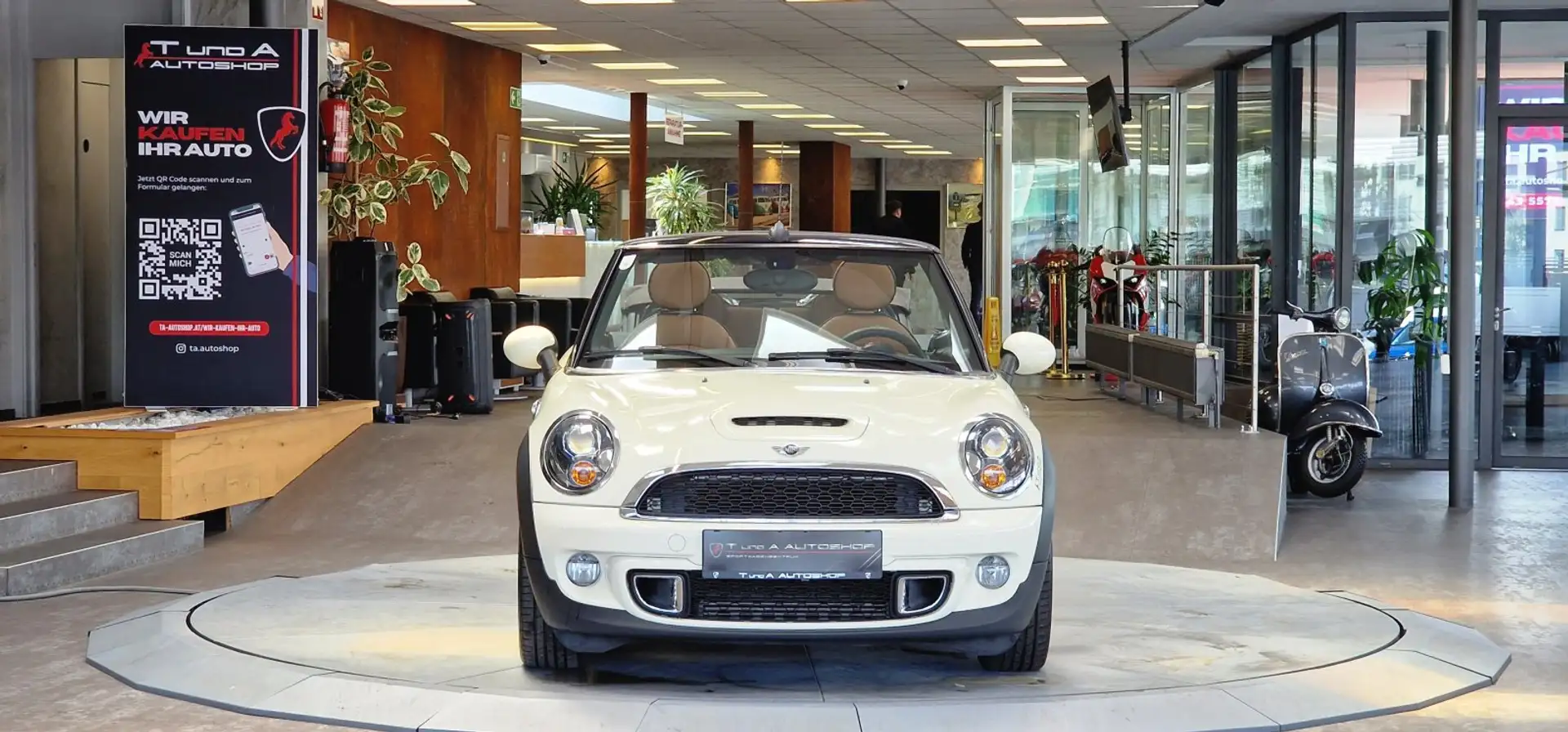 MINI Cooper S Cabrio R57 *Harman/Kardon*Navi*Sitzheizung*17Zoll* Weiß - 2