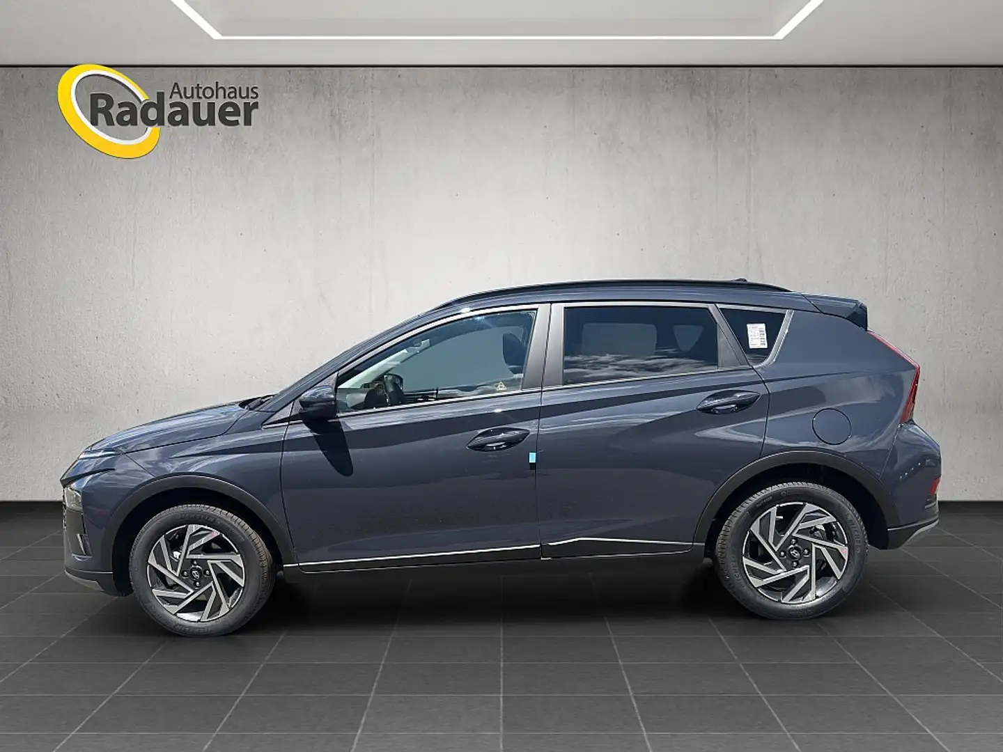 Hyundai BAYON Bayon 1,2 MPI GO PLUS Grijs - 2