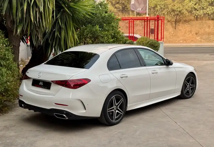 Mercedes-Benz Clase C 2026, foto 19
