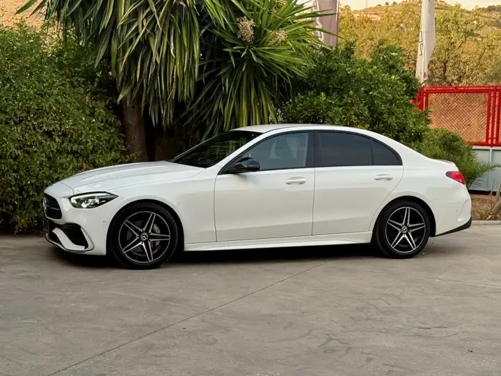 Mercedes-Benz Clase C 2026, foto 34