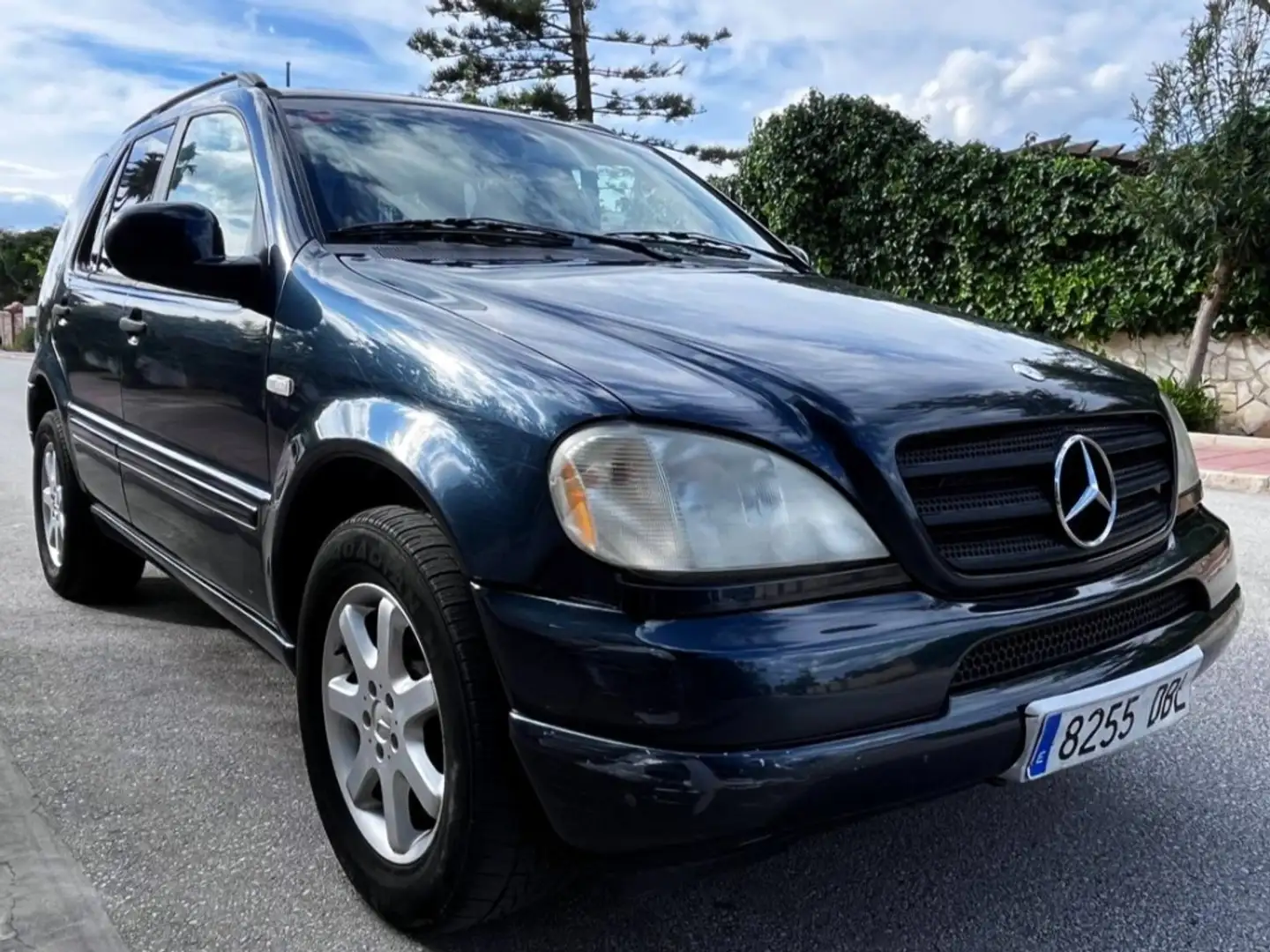 Mercedes-Benz ML 430 Aut. Negro - 1