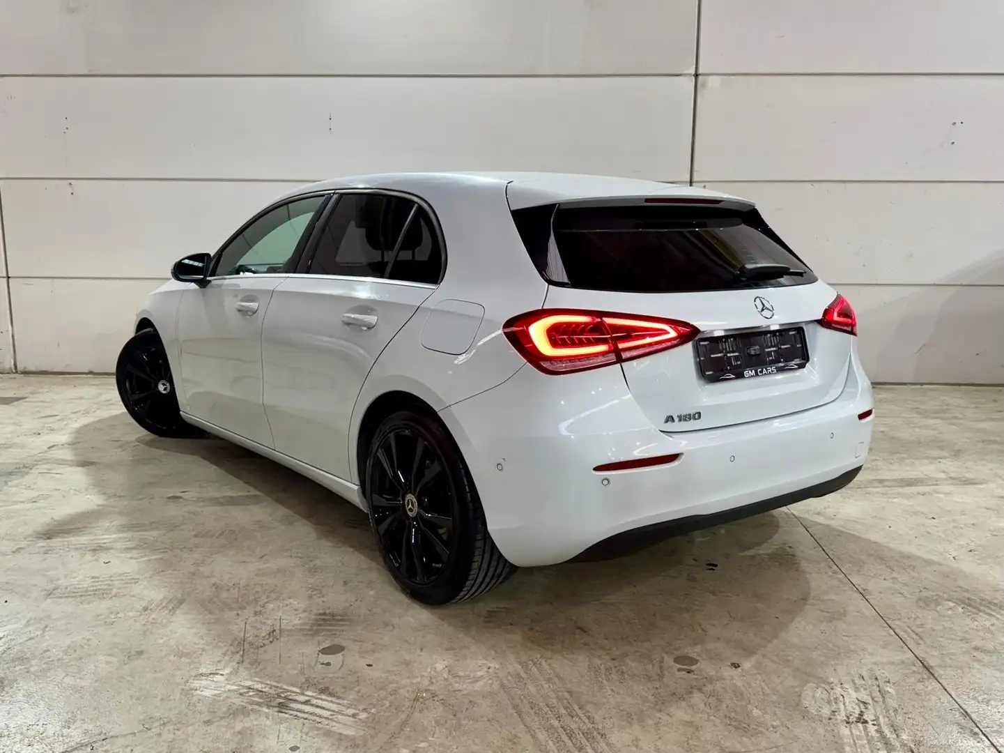 Mercedes-Benz A 180 *Automatic*Clim*Navi*Caméra*LED*Cuir Wit - 2