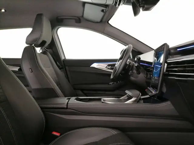 Renault Austral view 6