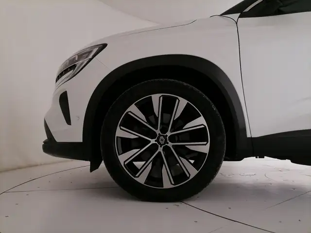 Renault Austral view 30