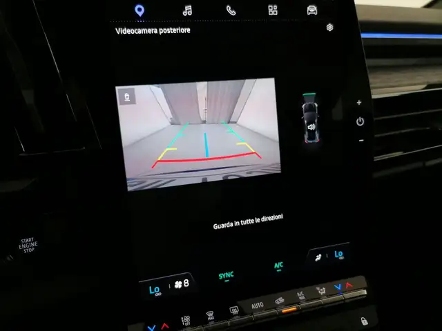 Renault Austral view 17