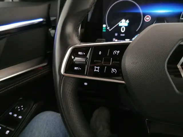 Renault Austral view 25