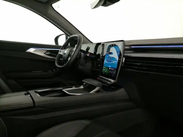 Renault Austral view 7