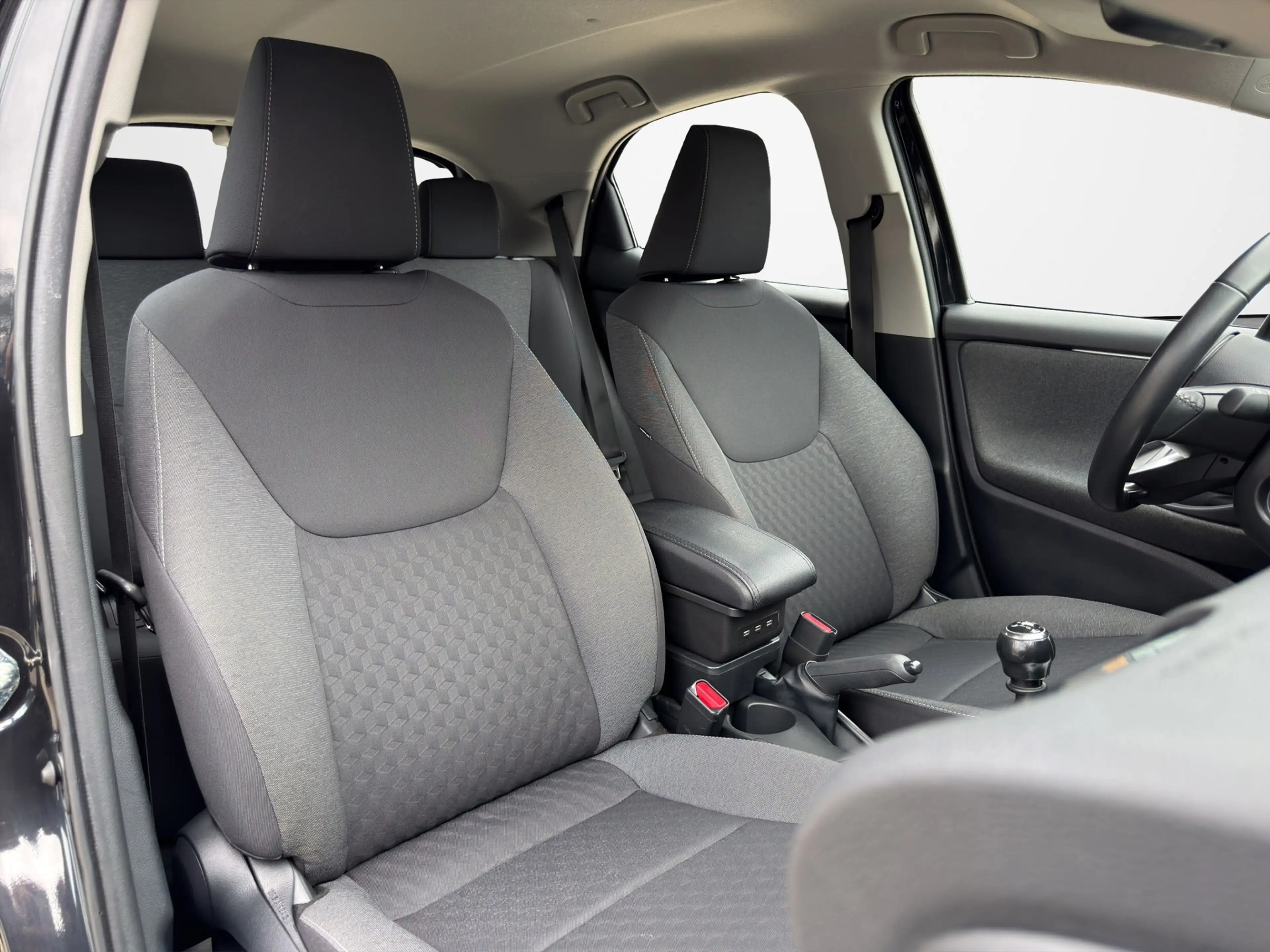 Toyota Yaris 1.5 VVT-i Active - Toyota Dealer Garantie | NAP — photo 21